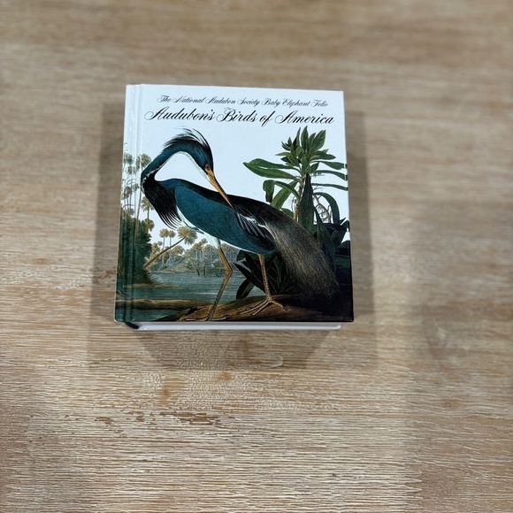 Art & Design Book Collection, Set of 6 Collector Resources - Picture 15 of 16